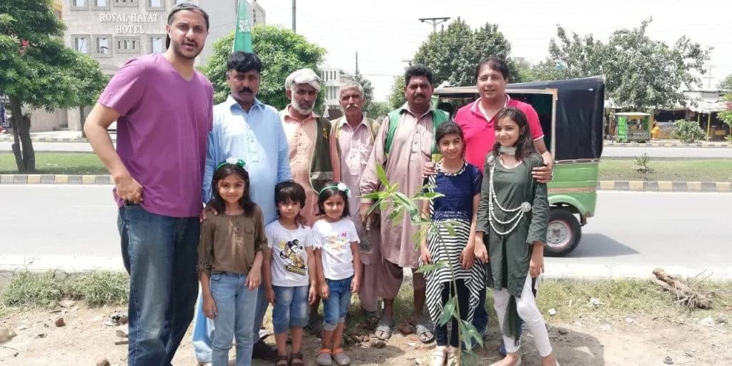 Community & Environment